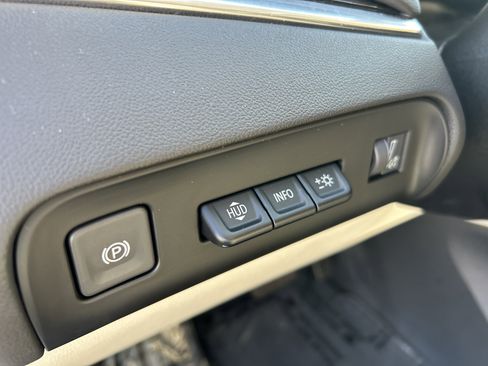 Used 2023 Buick Enclave Premium w/ Experience Buick Package image 43