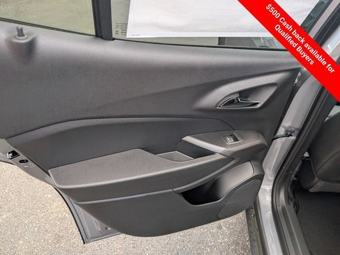 New 2026 Chevrolet Trax ACTIV FWD image 10