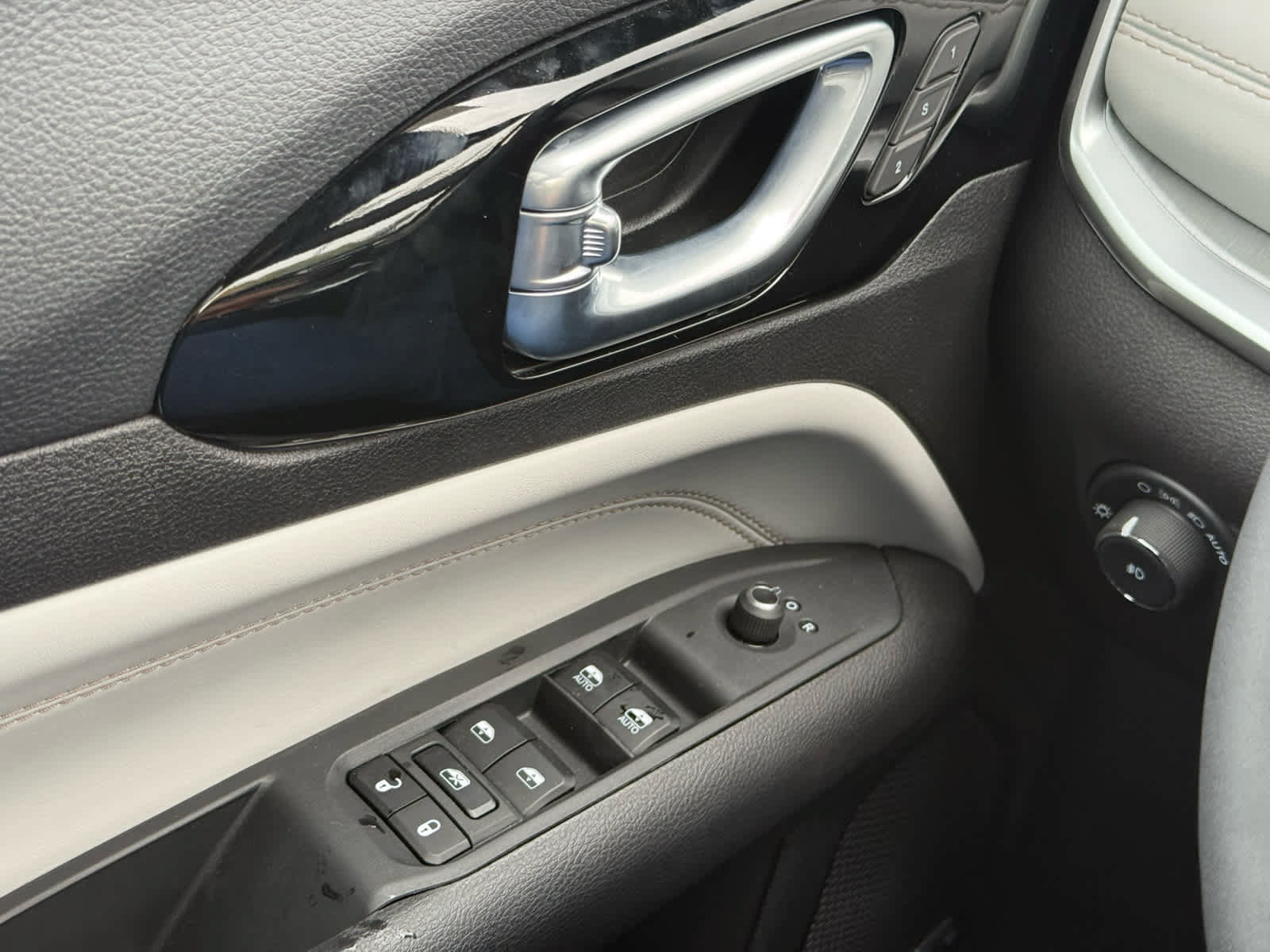 New 2025 Jeep Compass Limited w/ Elite Group AWD/4WD image 31