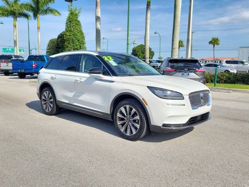 Used 2022 Lincoln Corsair Reserve w/ Elements Package FWD image 34