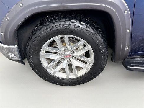 Used 2020 GMC Sierra 1500 SLT w/ SLT Premium Package image 25