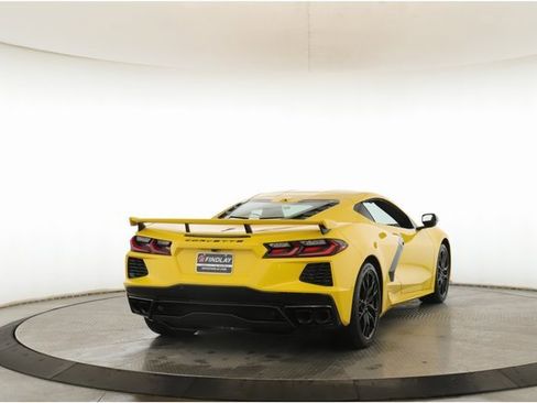 Used 2025 Chevrolet Corvette Stingray Coupe w/ 1LT image 7