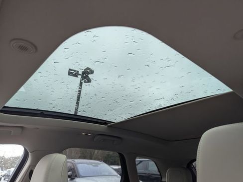 New 2026 Lincoln Corsair Premiere image 18