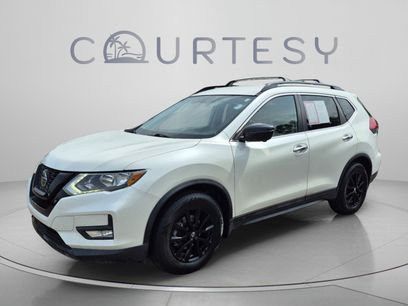 Used 2018 Nissan Rogue SV w/ Premium Package
