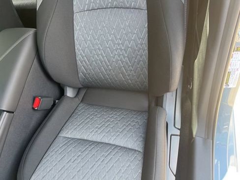 New 2026 Nissan Sentra SV FWD image 9