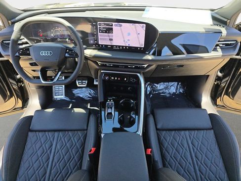 New 2026 Audi SQ5 Premium Plus AWD/4WD image 9
