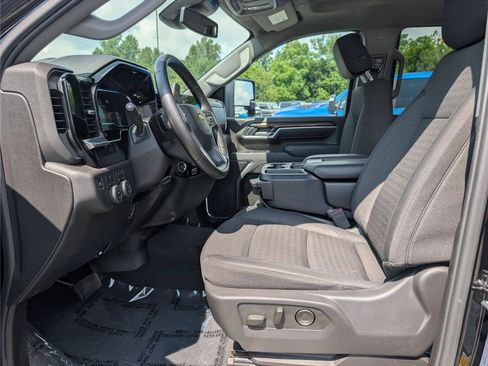 Used 2025 Chevrolet Silverado 3500 LT w/ Safety Package AWD/4WD image 15