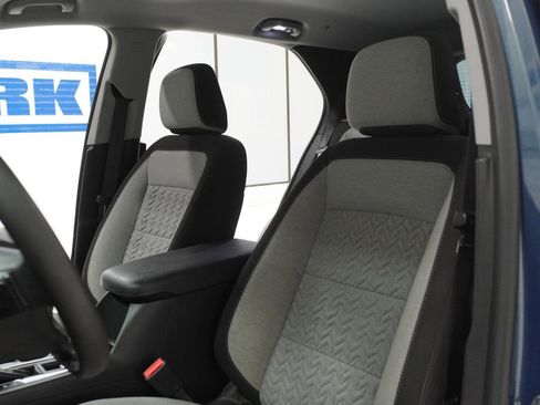 Used 2024 Chevrolet Equinox LS w/ Driver Confidence II Package FWD image 6