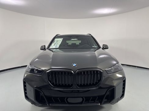 New 2026 BMW X5 xDrive40i w/ M Sport Package image 2