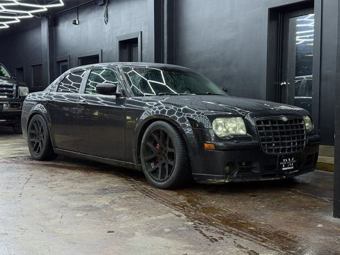 Used 2006 Chrysler 300 SRT8 w/ SRT Option Group II image 11