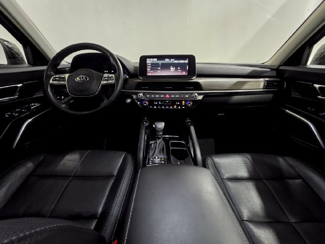 Used 2020 Kia Telluride EX w/ EX Premium Package AWD/4WD image 14