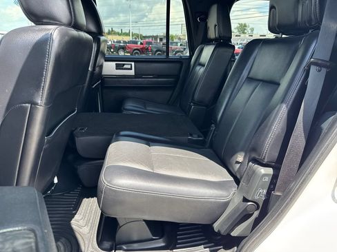 Used 2015 Ford Expedition Limited w/ Equipment Group 301A AWD/4WD image 11