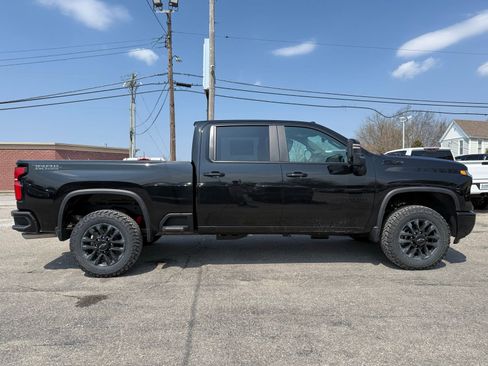 New 2026 Chevrolet Silverado 2500 LT w/ Trail Boss Package image 9