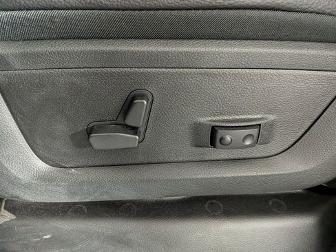 New 2026 RAM 3500 Limited image 17