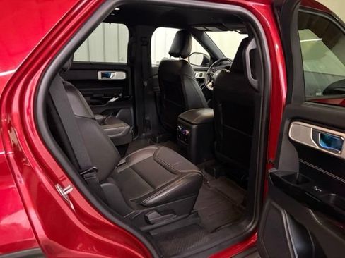 Used 2022 Ford Explorer ST w/ Equipment Group 401A AWD/4WD image 16