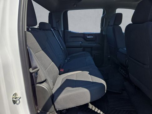 Used 2022 Chevrolet Silverado 1500 LT image 24