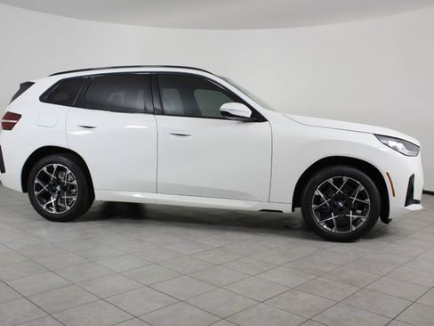 New 2026 BMW X3 xDrive30 w/ M Sport Package image 8