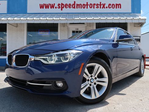 Used 2018 BMW 330i Sedan RWD image 1