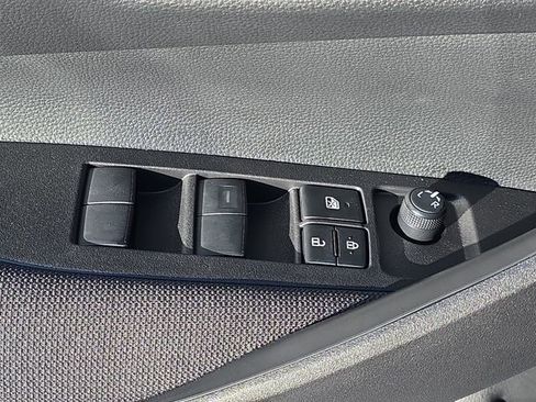 New 2026 Toyota Corolla LE image 27