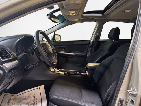Used 2015 Subaru Crosstrek 2.0i Premium w/ Moonroof Package image 12