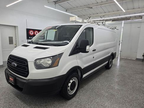 Used 2019 Ford Transit 150 130 Low Roof RWD image 3