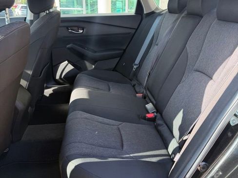 Certified 2023 Honda Accord LX image 10