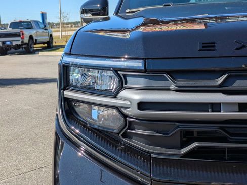 New 2025 Ford Expedition Tremor image 10