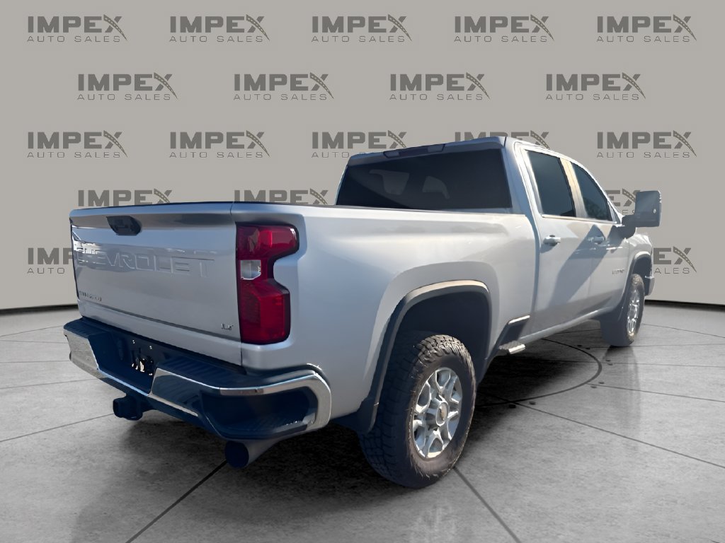 Used 2022 Chevrolet Silverado 2500 LT w/ Convenience Package AWD/4WD image 5