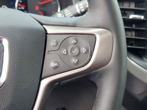 Used 2023 GMC Acadia AT4 w/ Technology Package AWD/4WD image 16