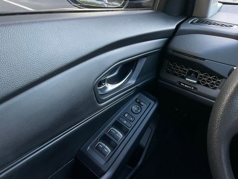 Certified 2025 Honda Accord SE image 22