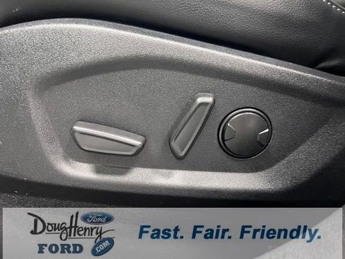 Used 2024 Ford Edge SEL image 27