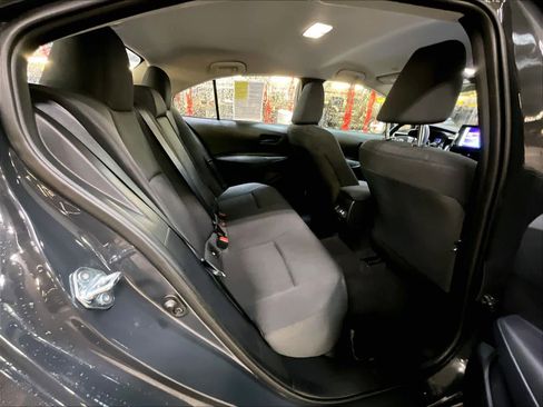 Used 2025 Toyota Corolla LE image 16