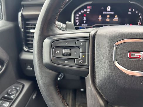 Used 2024 GMC Sierra 1500 AT4 w/ Technology Package image 29