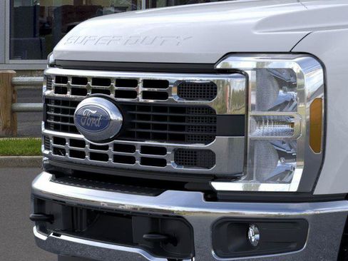 New 2026 Ford F350 XL w/ XL Chrome Package AWD/4WD image 17