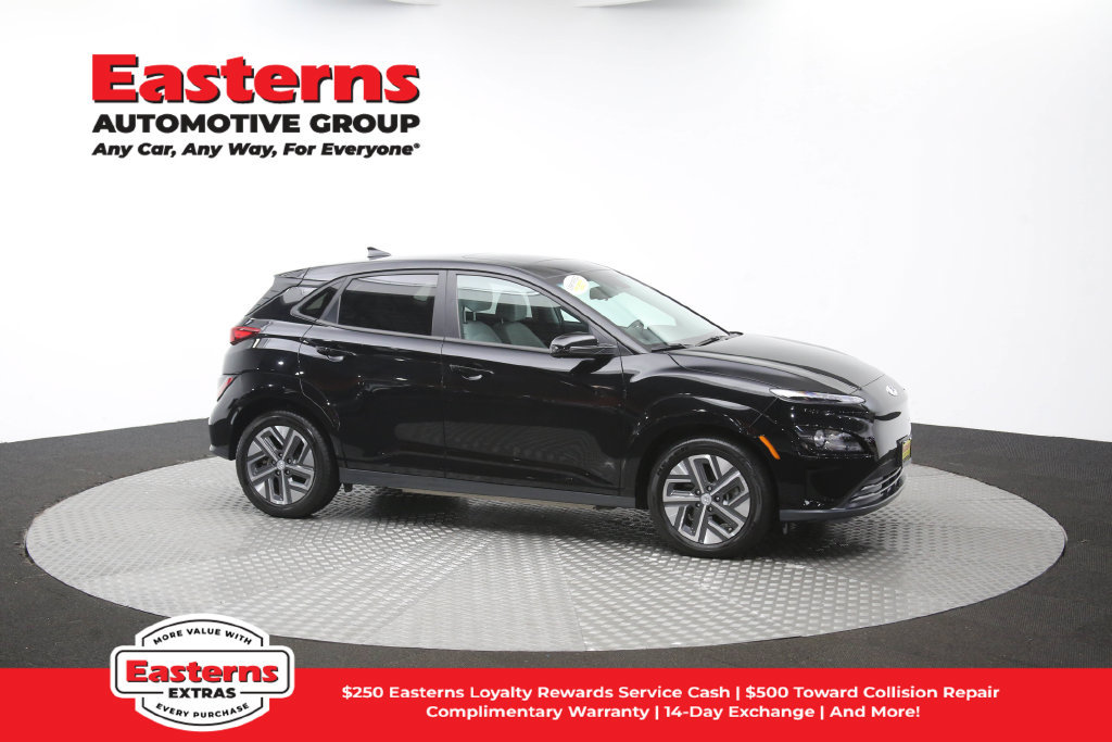 Used 2023 Hyundai Kona SEL FWD image 49