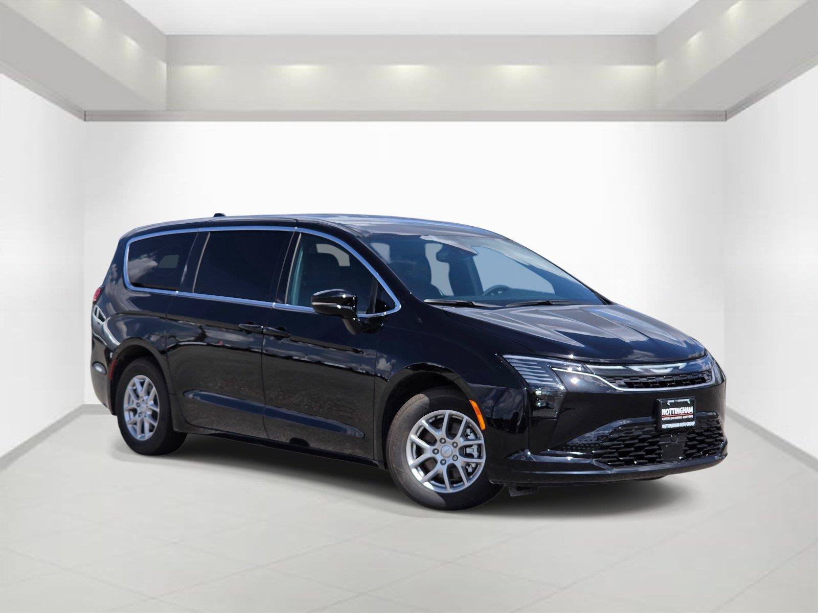 New 2027 Chrysler Pacifica Select FWD image 1