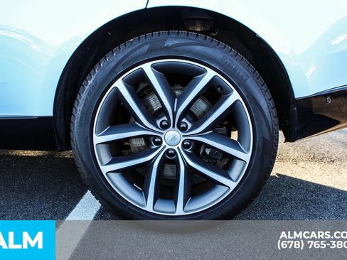 Used 2024 Land Rover Range Rover SE image 16