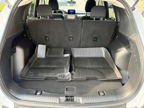 Used 2022 Ford Escape SE FWD image 13