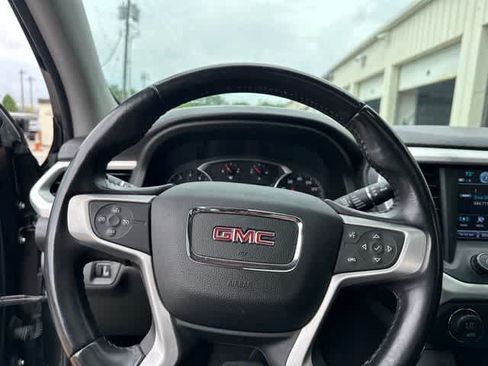 Used 2019 GMC Acadia SLT w/ Black Edition AWD/4WD image 14