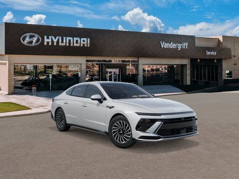 New 2026 Hyundai Sonata Limited image 2