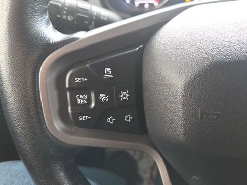 Used 2022 Ford Bronco Badlands image 39