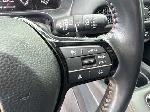 Used 2024 Honda HR-V Sport image 23