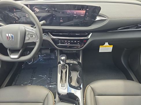 New 2026 Buick Envista Avenir image 13