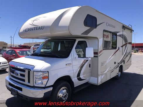Used 2018 Ford E-350 and Econoline 350 Super Duty w/ Motorhome Prep Package RWD image 4