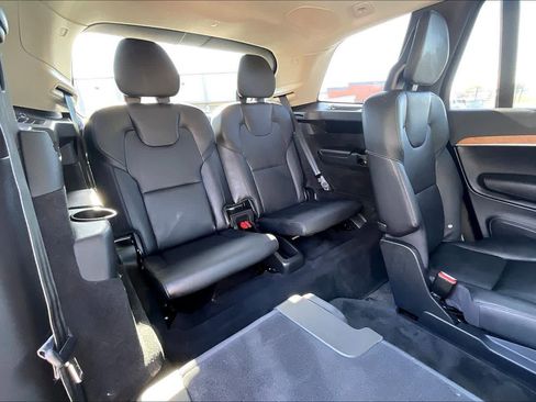 Used 2023 Volvo XC90 T8 Plus w/ Protection Package image 31