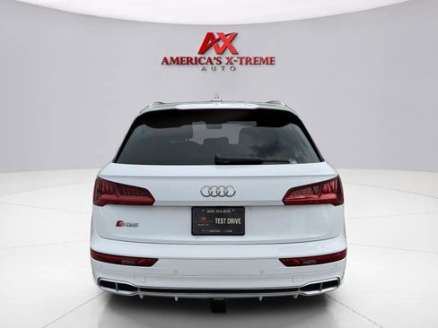 Used 2018 Audi SQ5 Prestige w/ Prestige Package AWD/4WD image 5