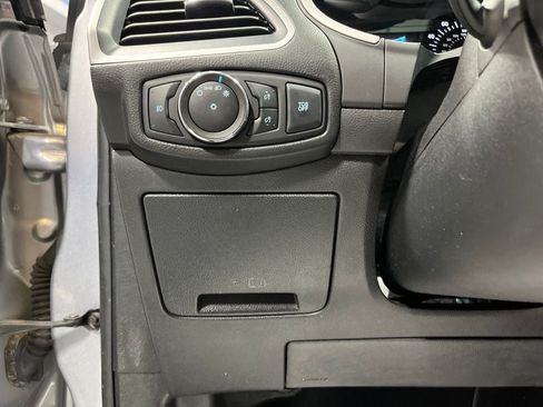 Used 2021 Ford Edge SEL FWD image 14