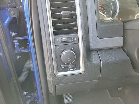 Used 2017 RAM 2500 Big Horn image 8