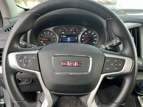 Certified 2023 GMC Terrain SLE w/ Driver Convenience Package image 9