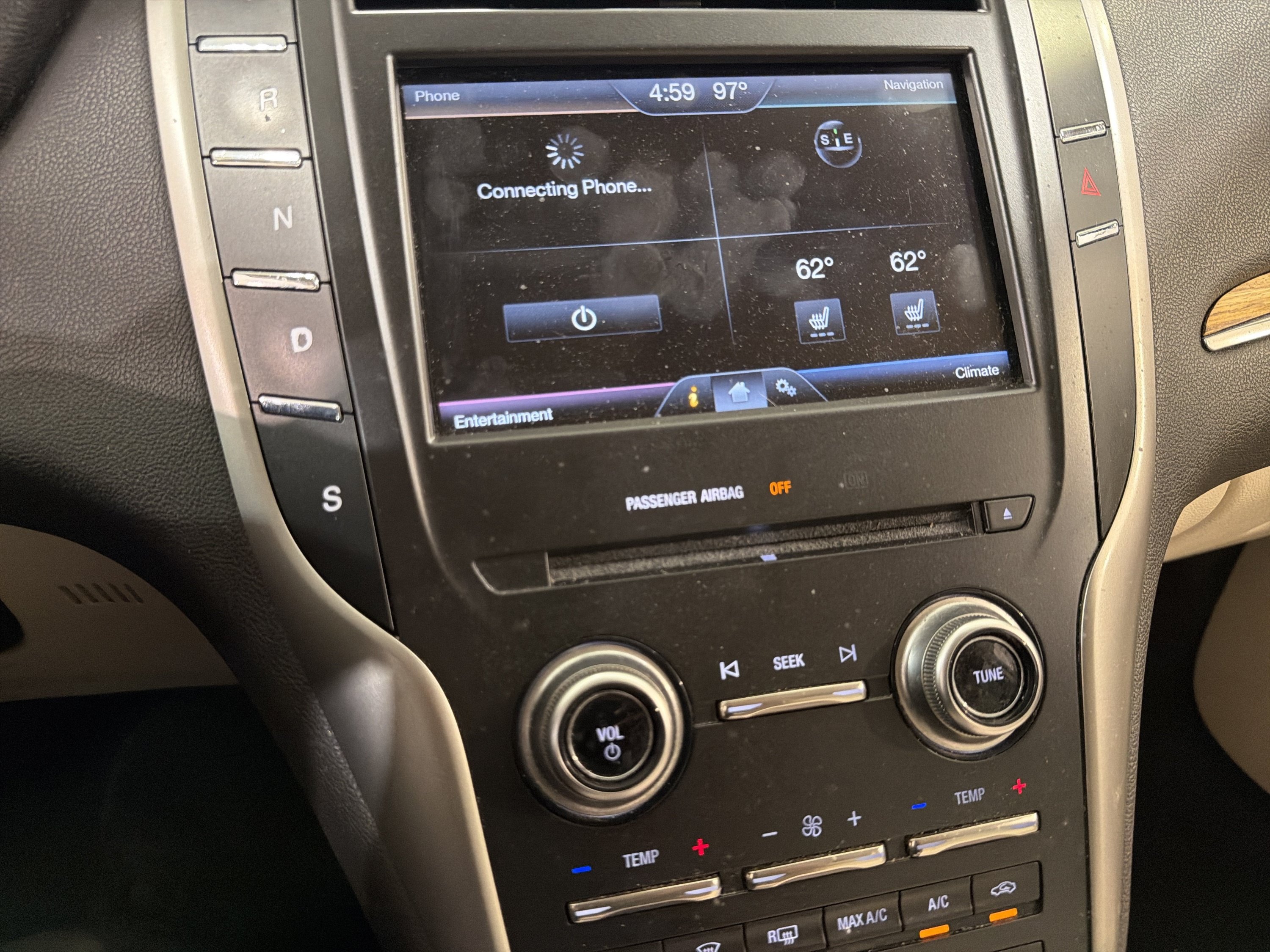 Used 2015 Lincoln MKC FWD w/ Equipment Group 101A Select image 16